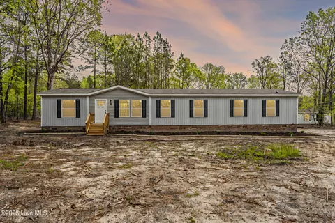 175 Deforest Dr, Carthage, NC 28327