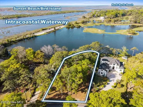 409 Lake Shore Dr, Sunset Beach, NC 28468