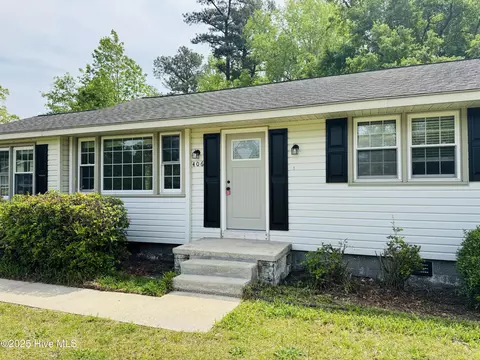 406 Delmar Rd, Jacksonville, NC 28540