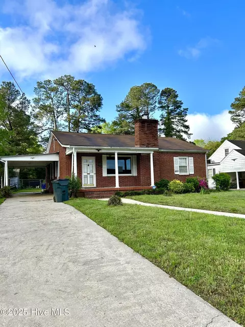 205 Wilson Ave, Kinston, NC 28501