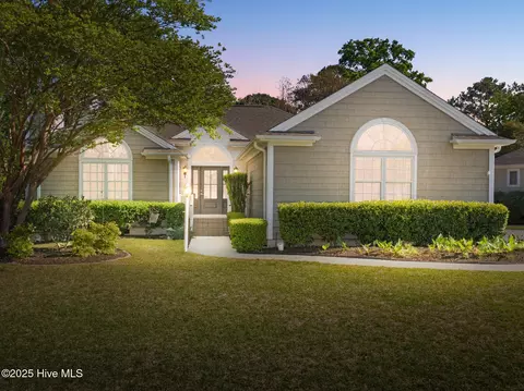 219 Rouen Ct, Wilmington, NC 28412