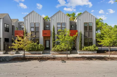 301 Martin St, Wilmington, NC 28401