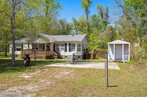 2283 Setter Ct SW, Supply, NC 28462