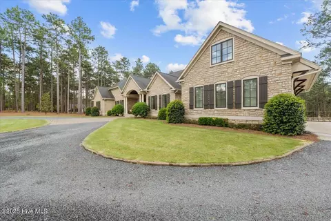 Exterior - 23 Cumberland Dr, Pinehurst, NC 28374 photo 4 of 11