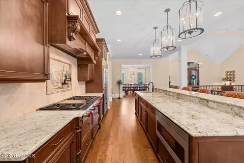 Kitchen - 23 Cumberland Dr, Pinehurst, NC 28374 photo 3 of 6