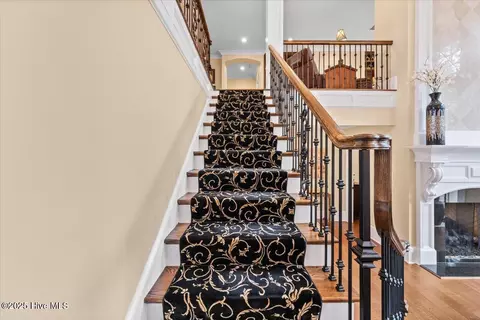 Entry Way - 23 Cumberland Dr, Pinehurst, NC 28374 photo 3 of 10