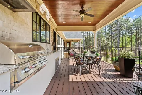 Exterior - 23 Cumberland Dr, Pinehurst, NC 28374 photo 7 of 11