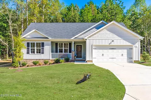 61 Okra Ct, Selma, NC 27576