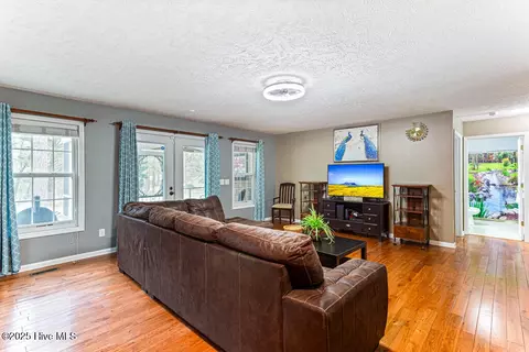 340 S Currant St, Pinebluff, NC 28373 photo 6