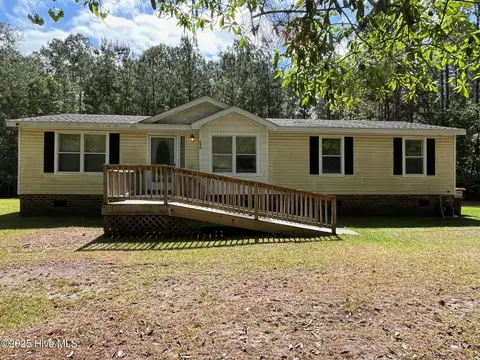 113 Bellhammon Forest Dr, Rocky Point, NC 28457
