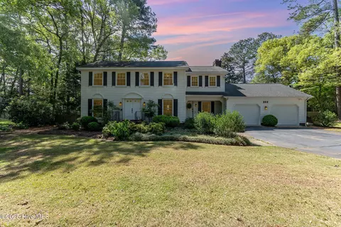 302 Walnut Creek Dr, Goldsboro, NC 27534