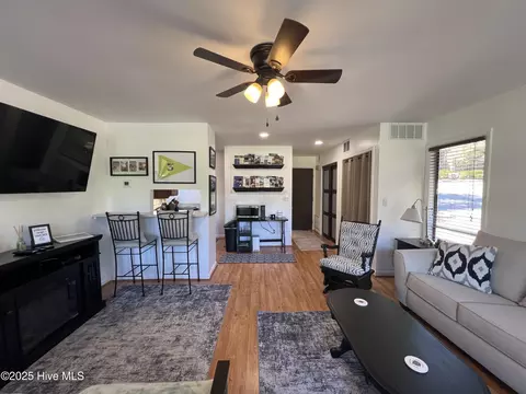 85 Pine Valley Rd #7, Pinehurst, NC 28374