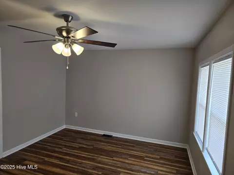 17 Crown Point Rd, Hubert, NC 28539 photo 5