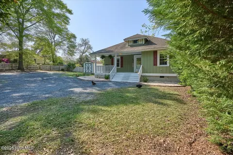 804 E Main St, Aberdeen, NC 28315 photo 8