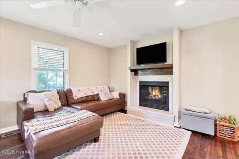 804 E Main St, Aberdeen, NC 28315 photo 46