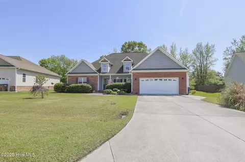 205 S River Dr, Jacksonville, NC 28540