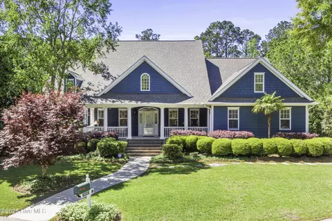 8909 New Forest Dr, Wilmington, NC 28411