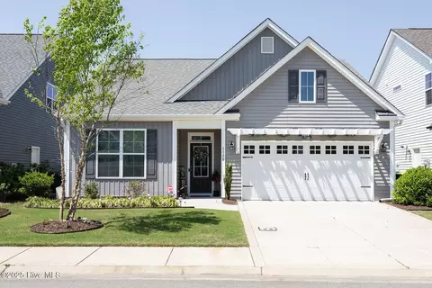 6120 Sand Ridge Ave, Wilmington, NC 28409