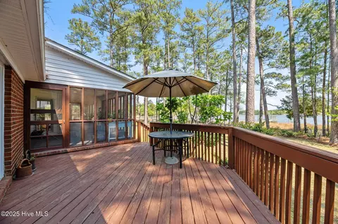 Exterior - 52 Shore Dr E, Oriental, NC 28571 photo 6 of 6