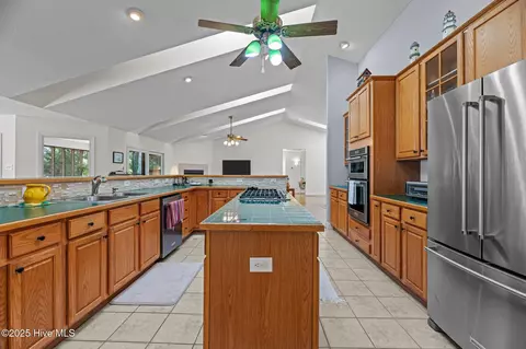 Kitchen - 52 Shore Dr E, Oriental, NC 28571 photo 1 of 1