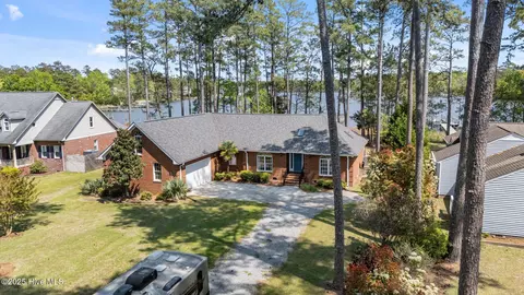 Other - 52 Shore Dr E, Oriental, NC 28571 photo 2 of 11