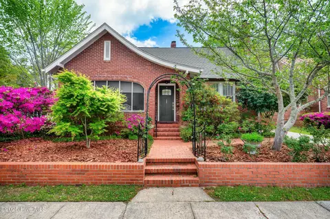 106 N 23rd St, Wilmington, NC 28405