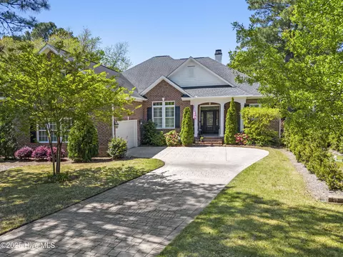 8590 Galloway National Dr, Wilmington, NC 28411