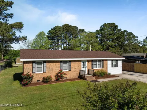 5129 Anthony Rd, Wilson, NC 27893 photo 2