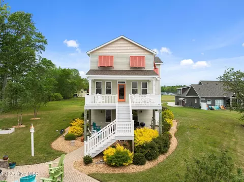 281 Bridgewater Dr, Bath, NC 27808