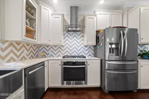 Kitchen - 281 Bridgewater Dr, Bath, NC 27808 photo 5 of 5