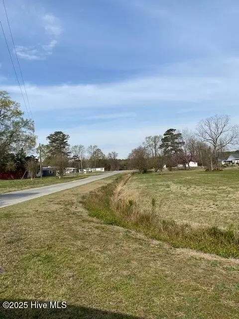 29 Walker St, Goldsboro, NC 27530