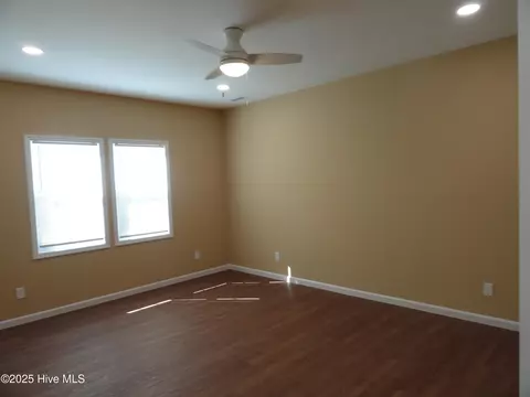 137 Phillip Mills Dr, Teachey, NC 28464 photo 10