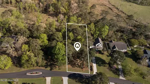 125 White Heron Ln, Swansboro, NC 28584