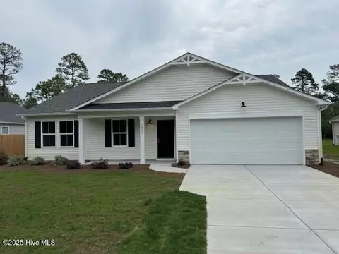 131 Cougar Rd, Boiling Spring Lakes, NC 28461