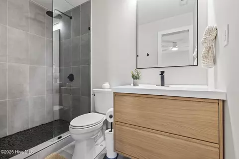 Bath - 309 Tassel Ct, Hubert, NC 28539 photo 1 of 5