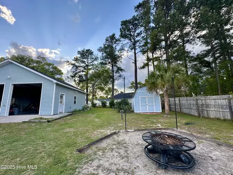 Exterior - 309 Tassel Ct, Hubert, NC 28539 photo 11 of 20