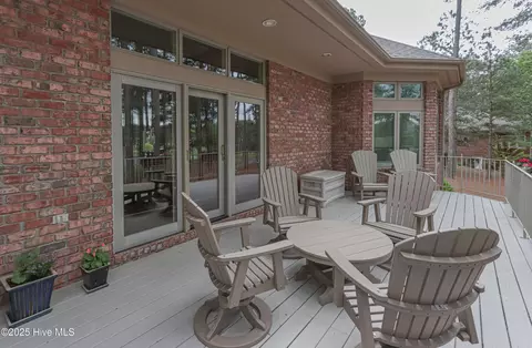 32 Oxton Cir, Pinehurst, NC 28374 photo 6