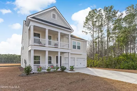 9101 Island Shore Ave, Calabash, NC 28467