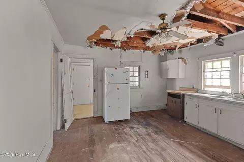 1007 Broad St, Windsor, NC 27983 photo 16