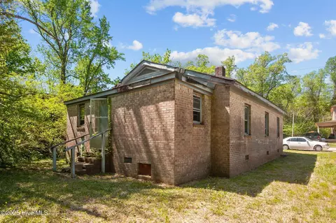 1007 Broad St, Windsor, NC 27983 photo 32