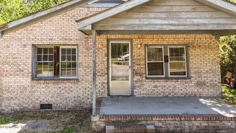 1007 Broad St, Windsor, NC 27983 photo 5