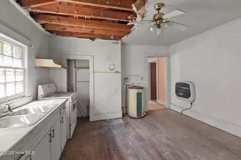 1007 Broad St, Windsor, NC 27983 photo 17