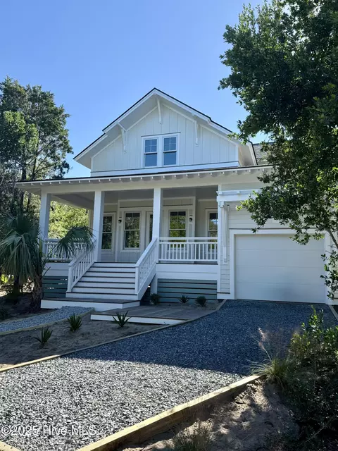 556 Chicamacomico Way, Bald Head Island, NC 28461
