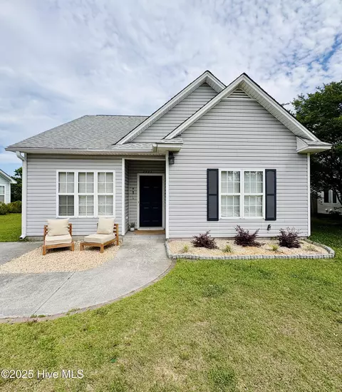 2332 Sapling Cir, Wilmington, NC 28411