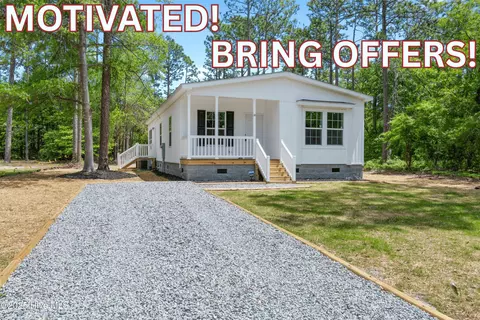 14 Redwood Rd, Southport, NC 28461