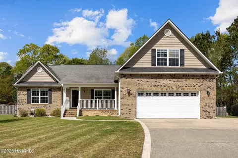 103 Thornberry Pl, Jacksonville, NC 28540