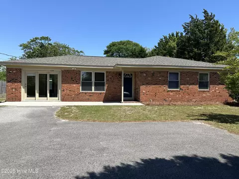 122 W Brandywine Cir W, Wilmington, NC 28411