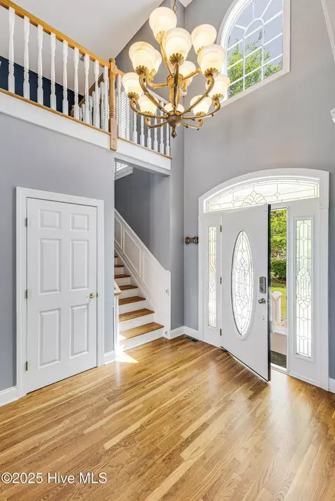 Entry Way - 117 Canvasback Pt, Hampstead, NC 28443 photo 1 of 7