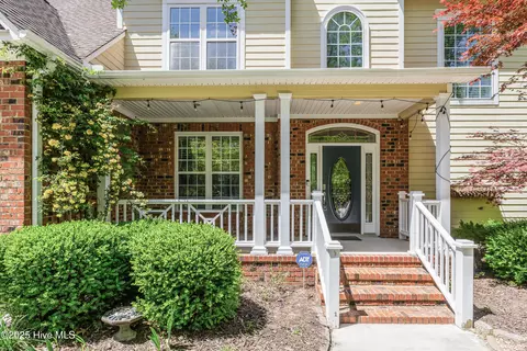 Exterior - 117 Canvasback Pt, Hampstead, NC 28443 photo 1 of 9