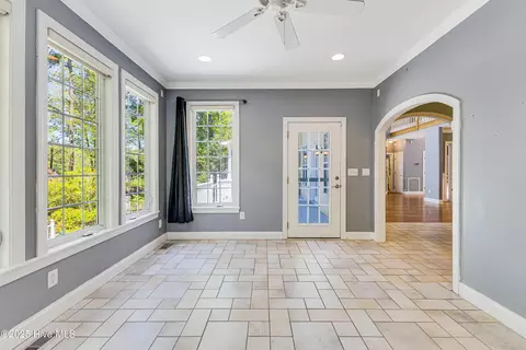 Entry Way - 117 Canvasback Pt, Hampstead, NC 28443 photo 3 of 7